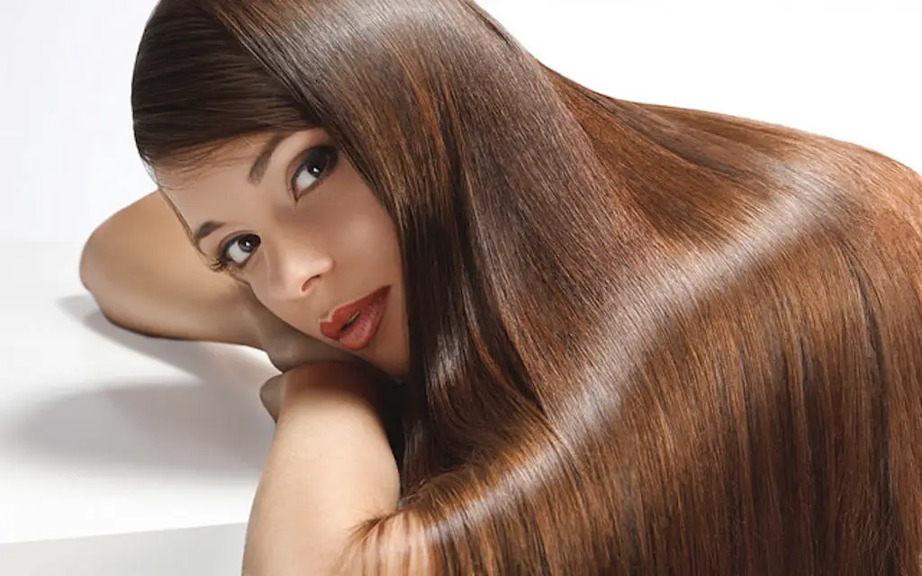 روش های طبیعی صاف کردن مو